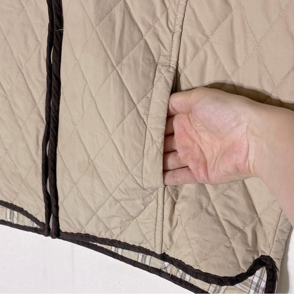 Vintage Banff Beige Quilted Zip Front Vest L Gorpcore Hiking Activewear - Picture 9 of 13